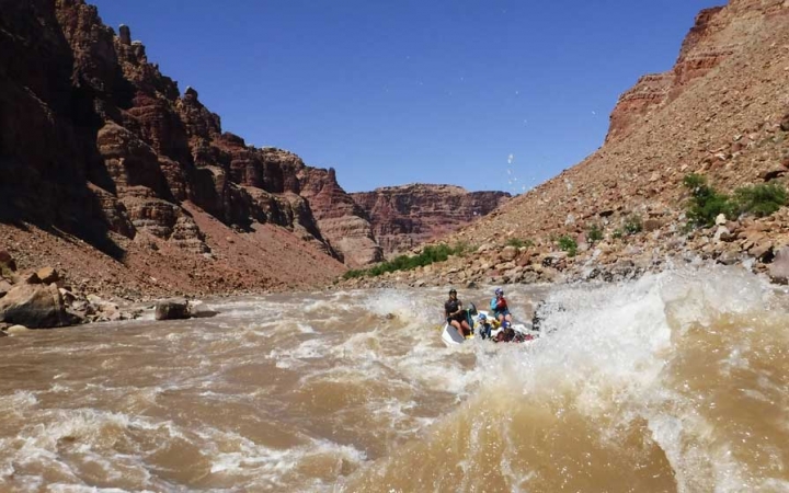 southwest rafting course for teens